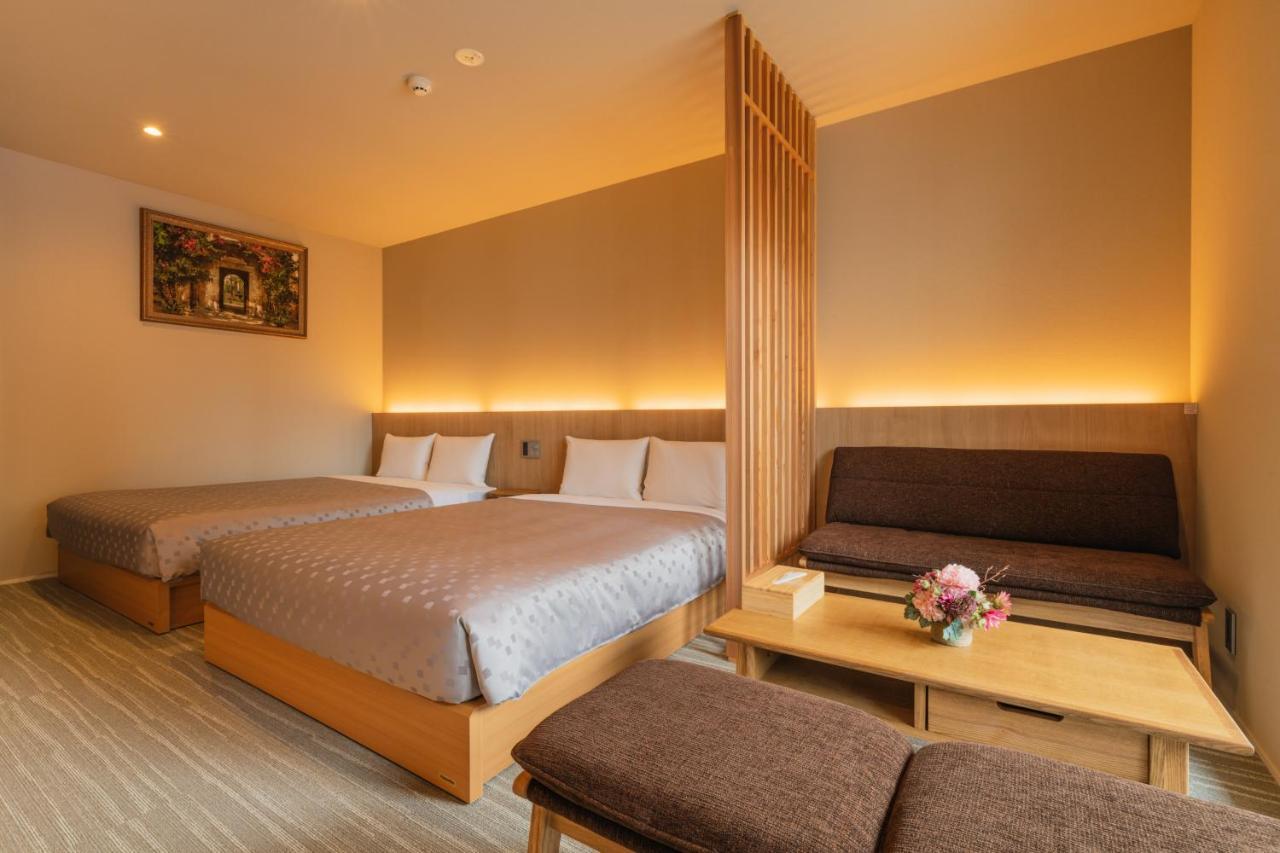 Grand Base Fukuoka Tenjin Екстериор снимка